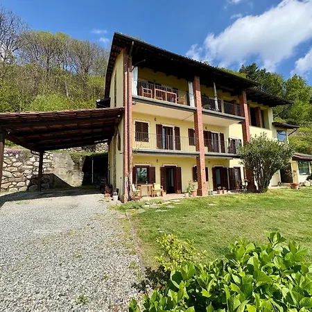 Casa Oleandro Chiaverano